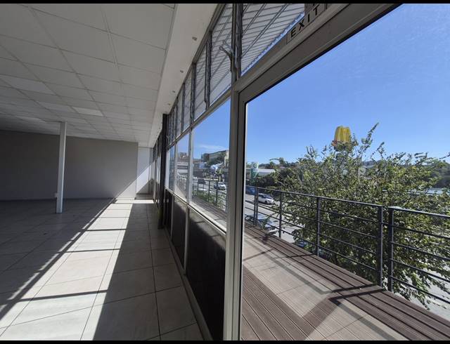 145M² RETAIL TO LET IN BIRNAM